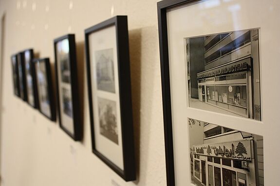 Was war früher und was ist heute in der Beusselstraße? Christian Winterstein vergleicht mit seinen Fotografien das Heutige mit dem Vergangenem. (Bild: Gerald Backhaus)
