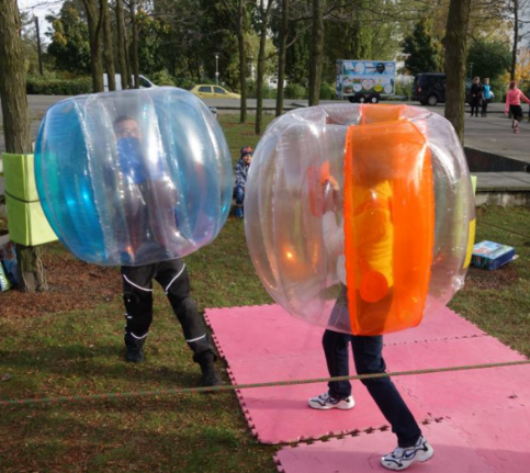 Beim Kürbisfest konnte man sich auch austoben. Bild: Rolf A. Götte