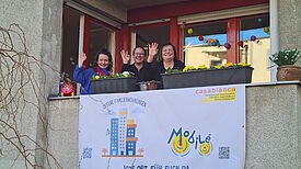 Die Verantwortlichen heißen Kinder und Eltern aus der Nachbarschaft ab sofort herzlich in der offenen Familienwohnung Willkommen. (Bild: QM Heerstraße Nord)