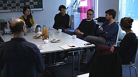 Die Themenwerkstatt endet nach gut zweistündigem Gespräch. Bild: Johannes Hayner