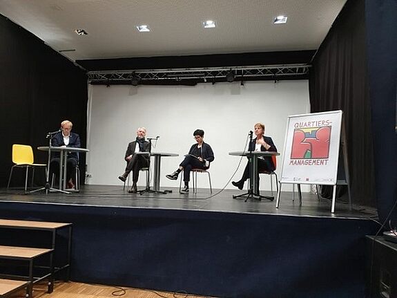 Senator Sebastian Scheel, Senatorin Elke Breitenbach und Bezirksstadtrat Ephraim Gothe nutzten  das Olof-Palme-Zentrum für eine Pressekonferenz . Foto: Senatsverwaltung für Stadtentwicklung und Wohnen