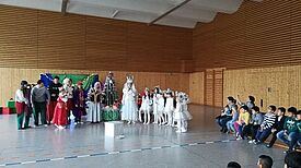 Beim Jolka-Fest konnten die Kinder eine weitereKultur kennenlernen. Foto: QM Mehrower Allee / Weeber + Partner