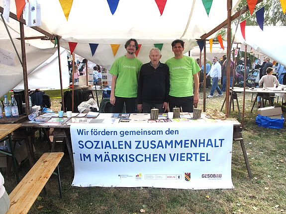 Stand Sozialer Zusammenhalt auf dem Begegnungsfest Märkisches Viertel (Bild: S.T.E.R.N. mbH)