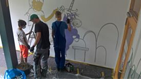 Bei der Gestaltung des Treppenhauses im Bürgerhaus. Bild: J. Schmidt.