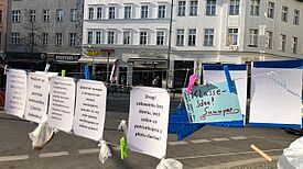 Gabenzaun am Heinrichplatz. Bild: QM ZKO