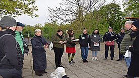 Bezirksstadträtin Saskia Ellenbeck erläuterte die Pläne des Bezirks zum Radwegeausbau. (Bild: QM Germaniagarten)