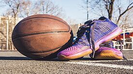Die Initiative SPORT VERNETZT setzt sich für die Förderung von Sport und Bewegung bei Kindern ein. (Bild: Pexels / Mike)