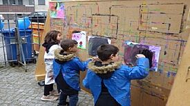 Beim Jubiläum des MehrGenerationenHauses konnten Kinder viele Spiele ausprobieren. Bild: QM Wassertorplatz