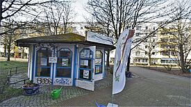 Die erste Putzaktion im Pavillon „Zur Spinne“ ist geschafft. (Bild: QM Boulevard Kastanienallee)