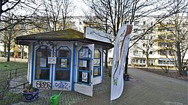 Die erste Putzaktion im Pavillon „Zur Spinne“ ist geschafft. (Bild: QM Boulevard Kastanienallee)