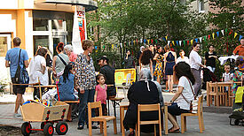 Ein Anlaufpunkt für die ganze Familie: Das Begegnungscafé. Foto: Andrei Schnell