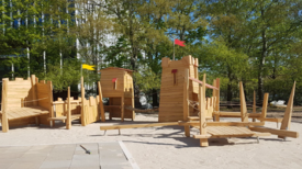 Außenanlage der Evangelischen Kindertagesstätte Dreieinigkeit. Bild: QM Gropiusstadt/ Lipschitzallee