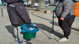 Das USE- und QM-Team räumen den Soldiner Kiez auf. Bild: QM Soldiner Straße