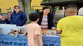 Am Stand des QMs Harzer Straße konnte man kleine Geschenke gewinnen. (Bild: Birgit Leiß)