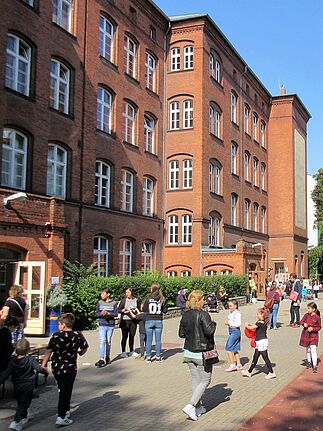 Grundschulen werben um Eltern-Vertrauen, hier: Theodor-Storm-Grundschule. (Foto: Jens Sethmann)