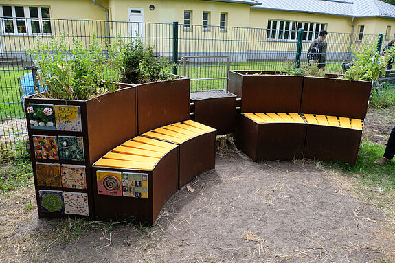 Insgesamt sieben Metallskulpturen sind im Rahmen des Projektes im QM-Gebiet Wassertorplatz entstanden. (Bild: Julian Krischan)