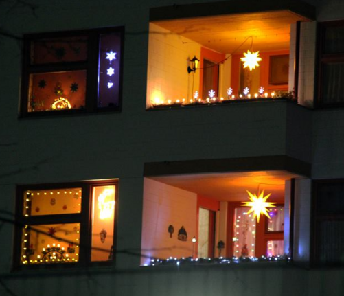Frohe Weihnachten! Bild: QM Brunnenviertel / Brunnenstraße 