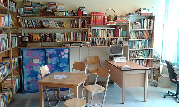 Schulbibliothek der Eduard-Mörike-Grundschule. Bild: Frank Sommer