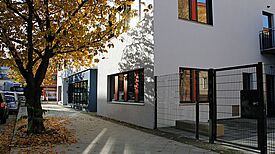 Die Fassade des neuen Olof-Palme-Zentrums Bild: QM Brunnenviertel-Brunnenstraße 