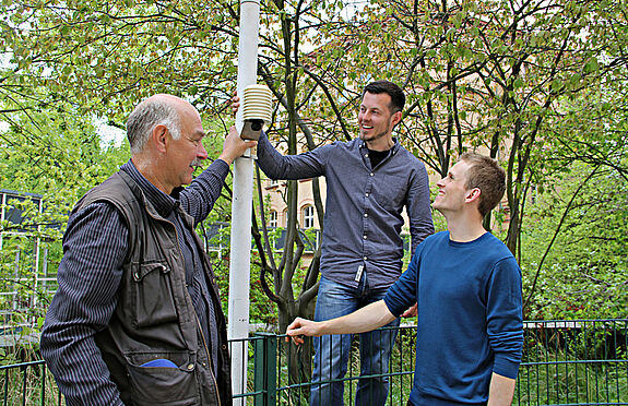 In der Kita Ramlerstraße wurde eine Wetterstation installiert. Bild: Dominique Hensel