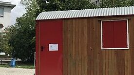 Der ehemalige Bauwagen „Kastaniette“ ist ein beliebter Treffpunkt in der Nachbarschaft. Foto: QM Boulevard Kastanienallee