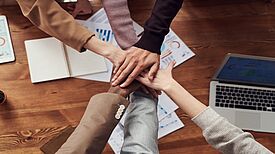 Die IHEK sind die Grundlage für das Zusammenleben in den Quartieren. (Bild: Pexels/fauxels)