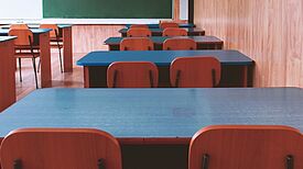 Bildungsinitiativen erhalten durch das Startchancen-Programm gezielte Förderung für eine zeitgemäße Lernumgebung und die Stärkung multiprofessioneller Teams. (Bild: Pexels /Dids)