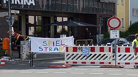 Seit Mai 2020 wird jeden Sonntag ein Teil der Wassertorstraße zur Spielstraße. Bild: QM Wassertorplatz