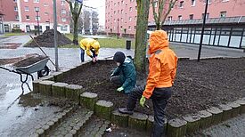 Die zu Beginn des Aktionstags vorhandenen Regenwolken mit Nieselregen verzogen sich im Lauf des Tages. (Bild: Julian Krischan)