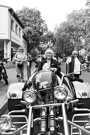 Die Motorradtour schafft unvergessliche Erinnerungen für die Teilnehmenden. (Bild: QM Wassertorplatz)