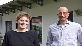 Susannah Sundman (links) und Jochen O. Ley sind von Beginn an dabei und vertreten den Quartiersrat als Sprecherin und Sprecher nach außen. (Bild: QM Glasower Straße)