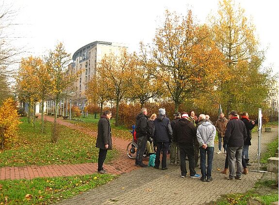 Am 18. November 2020 haben sich die Vertreterinnen und Vertreter der Gruppen getroffen, um nochmal intensiver über die Vorentwurfsplanung und deren Nachsteuerung zu sprechen. (Bild: QM Kosmosviertel)