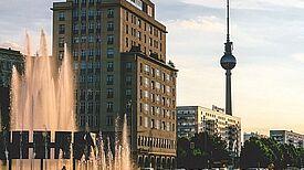 Das Monitoring Soziale Stadtentwicklung 2019 zeigt, welche Berliner Quartiere besonders gefördert werden müssen. Bild: anna-m w./pixabay 
