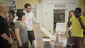 Geflüchtete unterrichten Siebdruck Foto: QM Richardplatz Süd