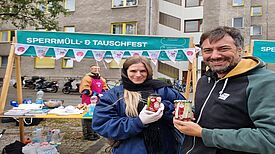 Anwohnende tauschten Sperrmüll bei einer Veranstaltung im QM-Gebiet Titiseestraße, die der Verein Restlos Glücklich e.V. organisierte.