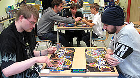 Die Teilnehmer waren bunt gemischt: Jung und Alt, Einsteiger und Profis. Bild: Schuster/QM Kosmosviertel