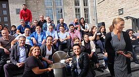 Der Verein Sivasli Canlar versorgte alle Anwesenden mit selbstzubereiteter Asure. Foto: Birgit Leiß