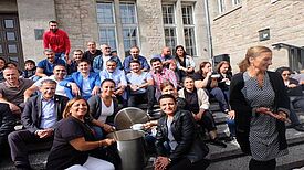 Der Verein Sivasli Canlar versorgte alle Anwesenden mit selbstzubereiteter Asure. Foto: Birgit Leiß