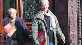 Sibylle Nägele und Joy Markert von der Charme-Offensive Foto: Hans-Jörg Bahrs, Schöneberger Morgen 44