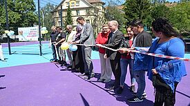 Feierliche Eröffnung des neuen Schulhofs. Bild: QM High-Deck-Siedlung/Sonnenallee-Süd