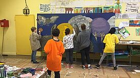 Kreative Schülerinnen und Schüler. Foto: Andrei Schnell / QM Brunnenviertel-Ackerstraße