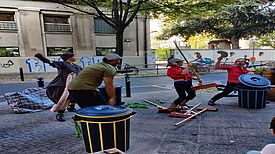 Die Schauspielgruppe „Berlin die Ratten kommen“ vermittelte verschiedenen Umweltthemen spielerisch an das Publikum. (Bild: QM Donaustraße-Nord)