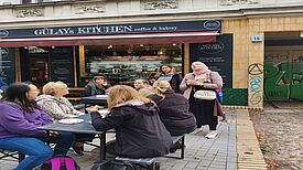 Die kulinarische Oase Gülays Kitchen ist das Ergebnis einer mutigen Entscheidung – die Inhaberin wagte nämlich den Schritt in die Selbstständigkeit, obwohl anfangs Bedenken bestanden. (Bild: Birgit Leiß)