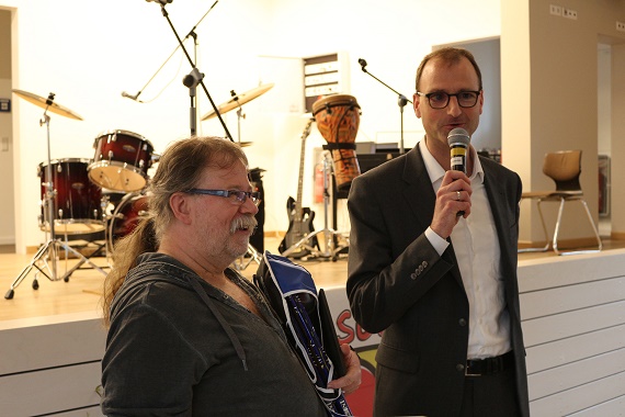 Jürgen Schmeichler (links), Leiter des Lessinghöhe, und Dr. Jochen Lang von der Senatsverwaltung für Stadtentwicklung und Wohnen. Foto: Matthias Hühn