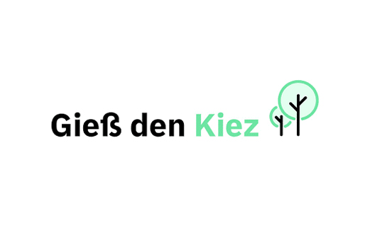 Die interaktive Karte „Gieß den Kiez“ zeigt den Wasserbedarf der Nachbarschaftsbäume auf einen Blick und koordiniert die Bewässerung im Kiez. Bild: Logo von „Gieß den Kiez"