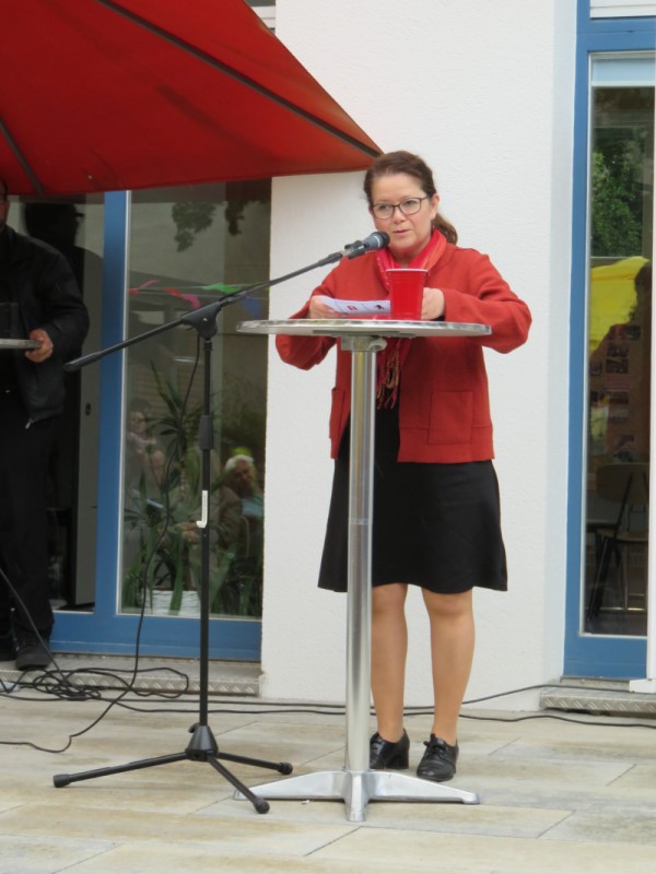 Ülker Radziwill, Staatssekretärin für Mieterschutz und Quartiersentwicklung freute sich über die Eröffnung. (Bild: Isabel Carrillo)