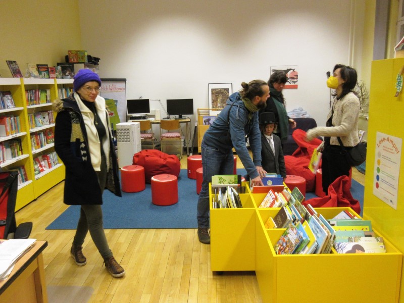 Die Bibliothek der Eduard-Mörike-Schule ist der leiseste Raum der Schule und eignet sich perfekt für die Leseförderung. (Bild: Jens Sethmann)