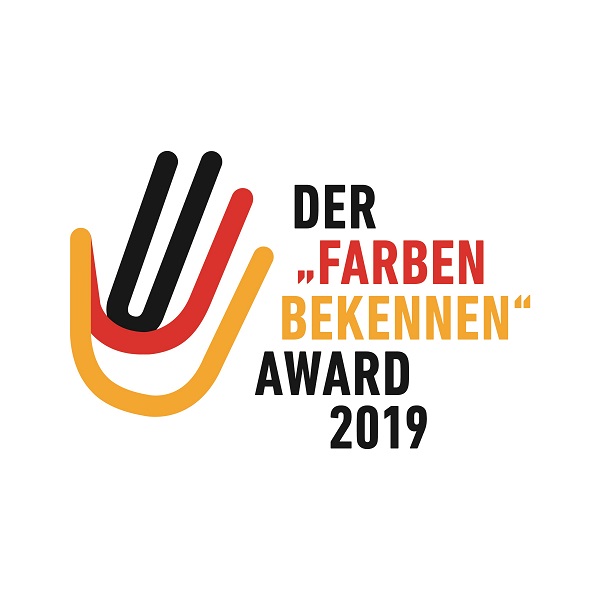 Der #FARBENBEKENNEN-Award zeichnet das Engagement und den Gründergeist von Geflüchteten aus. Logo: Award #FARBENBEKENNEN