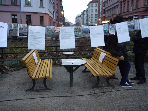 Die neuen Bänke auf dem Mariannenplatz sollen die Kommunikation und Geselligkeit im Stadtteil fördern.  Foto: QM Mariannenplatz